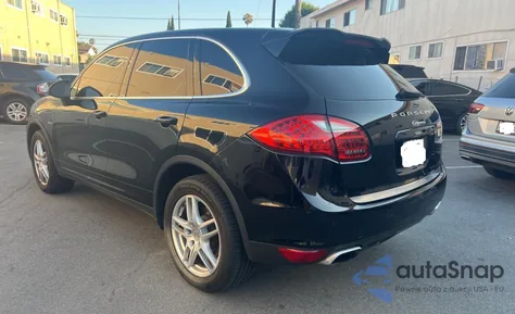 2013 Porsche Cayenne из США, поврежденный, VIN WP1AF2A29DLA24718